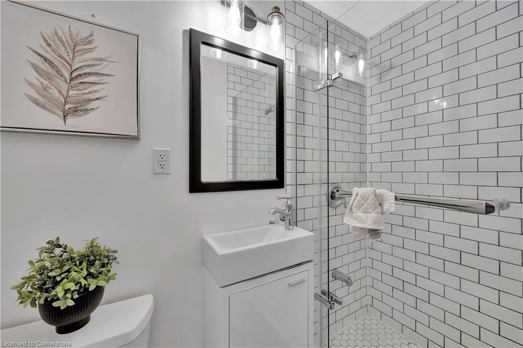 96 Fairview Avenue Property Photo 20