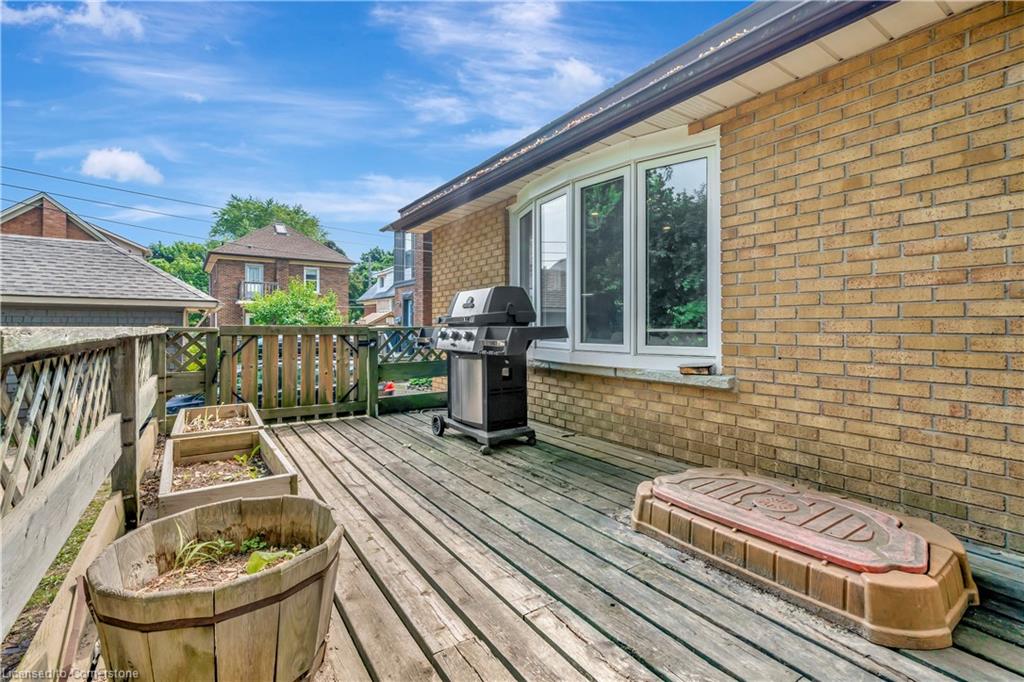 96 Fairview Avenue Property Photo 33