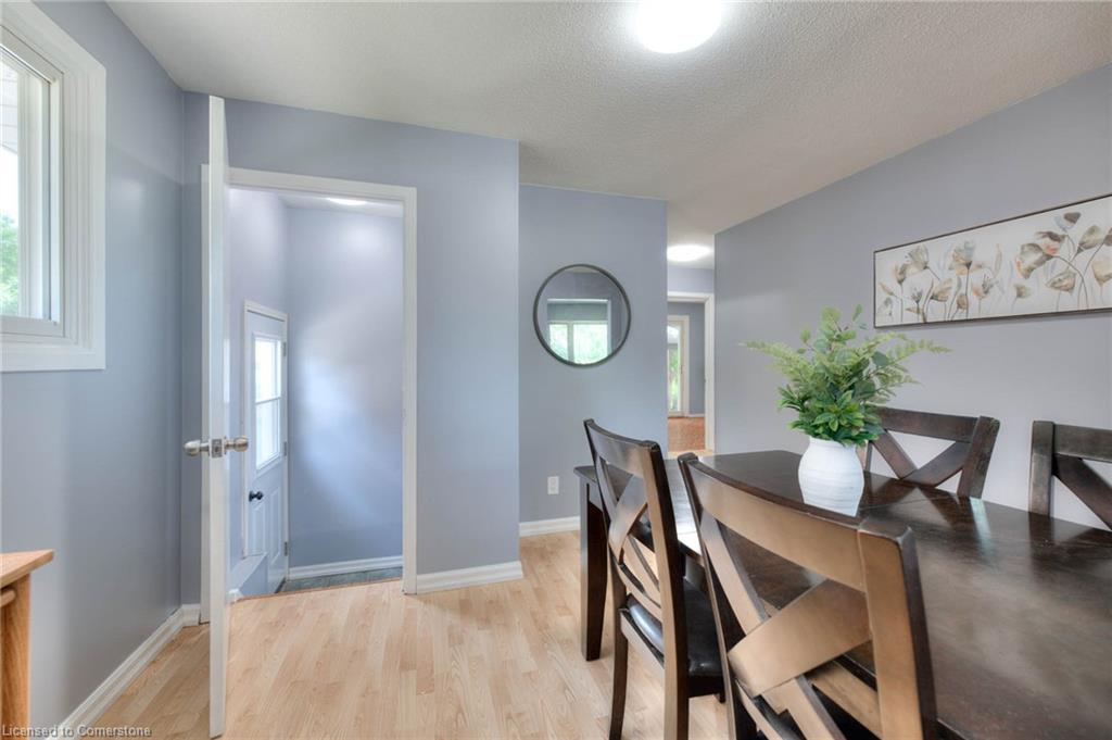 82 Arrowhead Crescent Property Photo 10