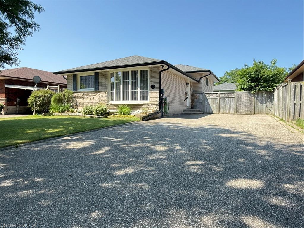 50 Palm Crescent Property Photo 1