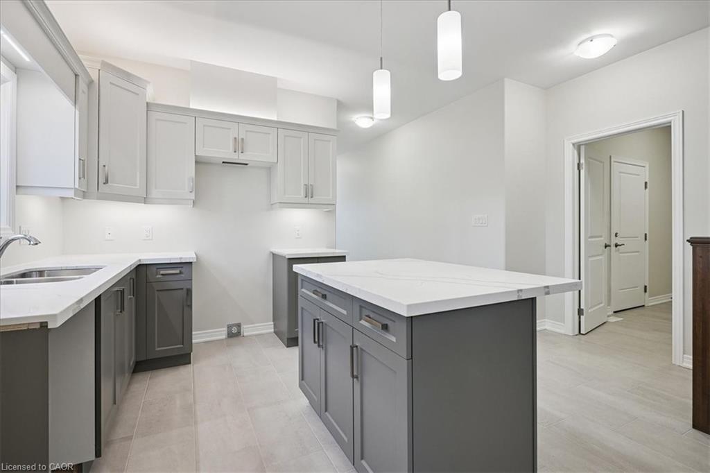 71 Montrose Trail Property Photo 16