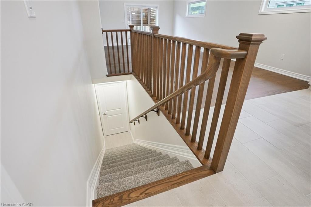 71 Montrose Trail Property Photo 31