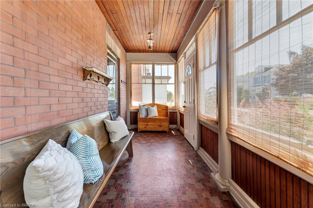 93 Glenmorris Street Property Photo 24