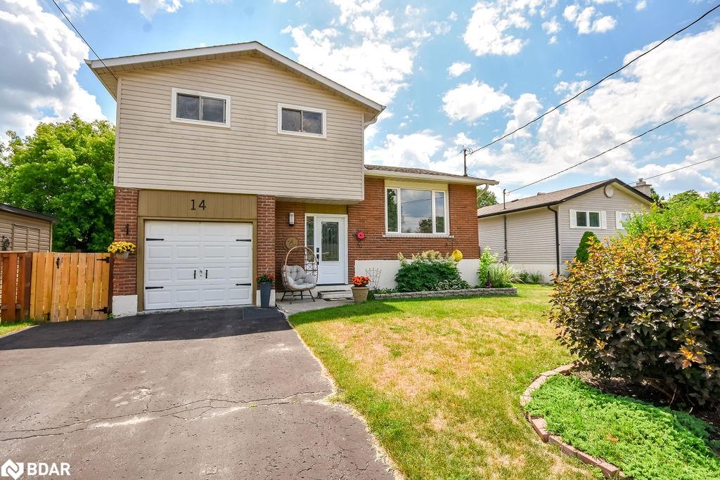 14 Larkdale Crescent Property Photo 1