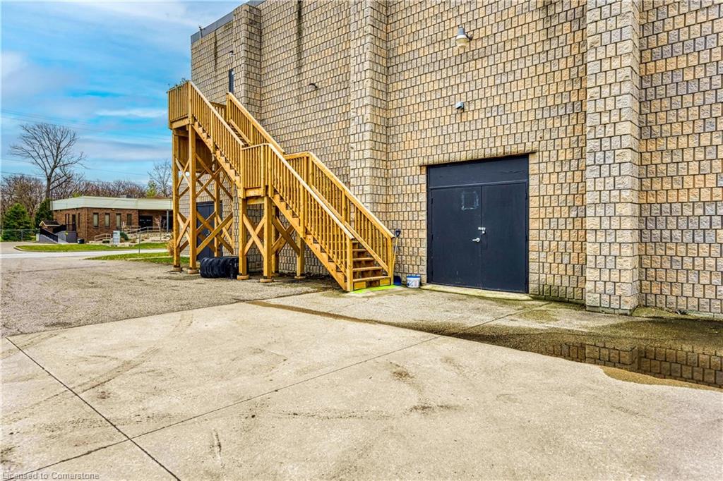 142 Kendall Street Property Photo 25