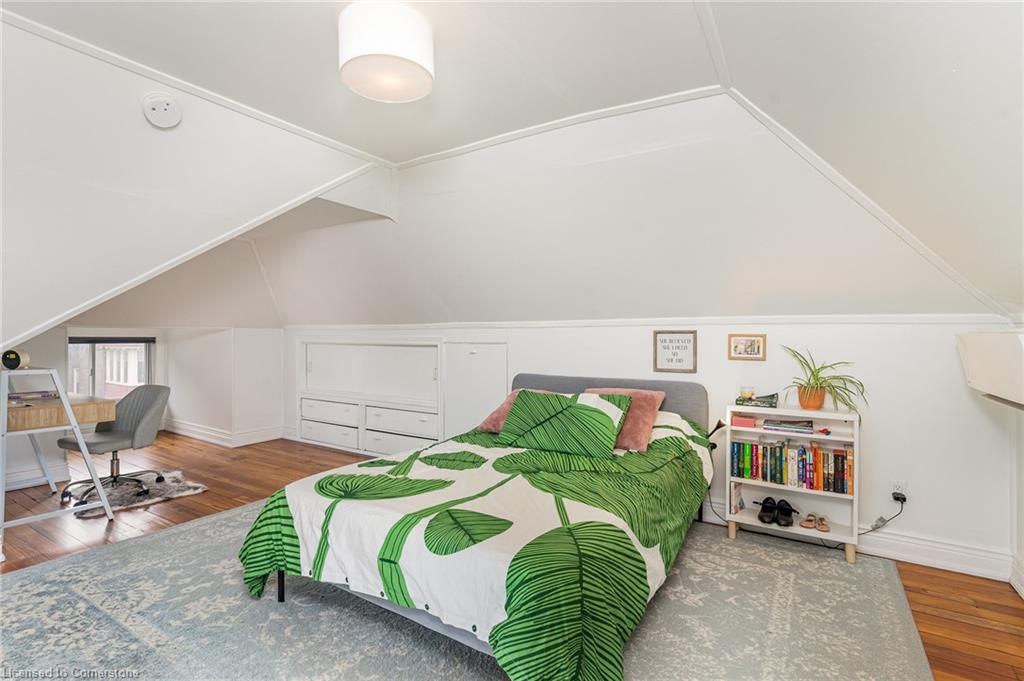 48 Eastbourne Avenue Property Photo 34
