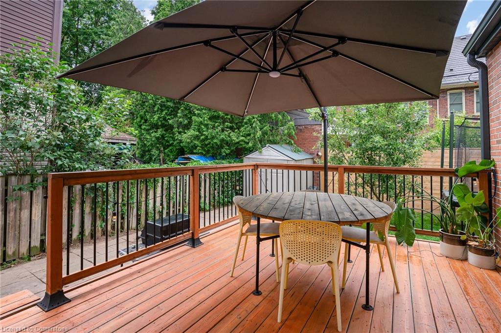 48 Eastbourne Avenue Property Photo 45