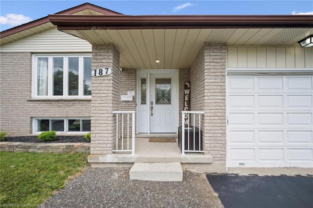 187 The Country Way Property Photo 4