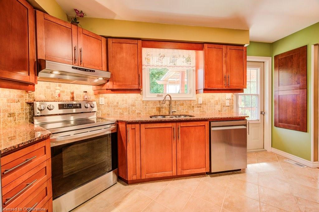 18 Marshall Avenue Property Photo 15
