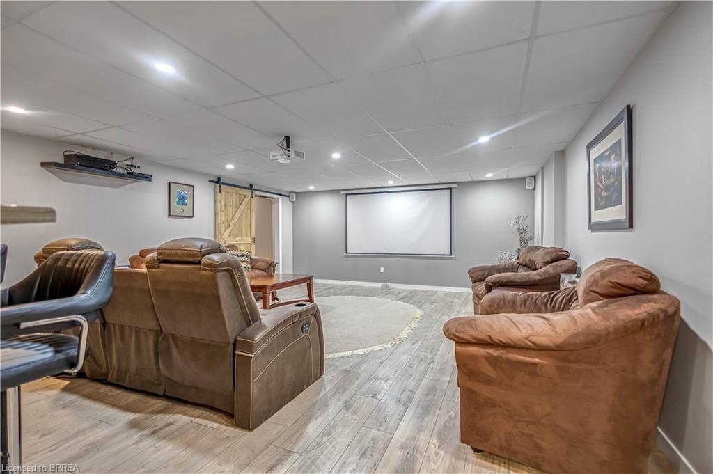 156 St Johns Road W Property Photo 34