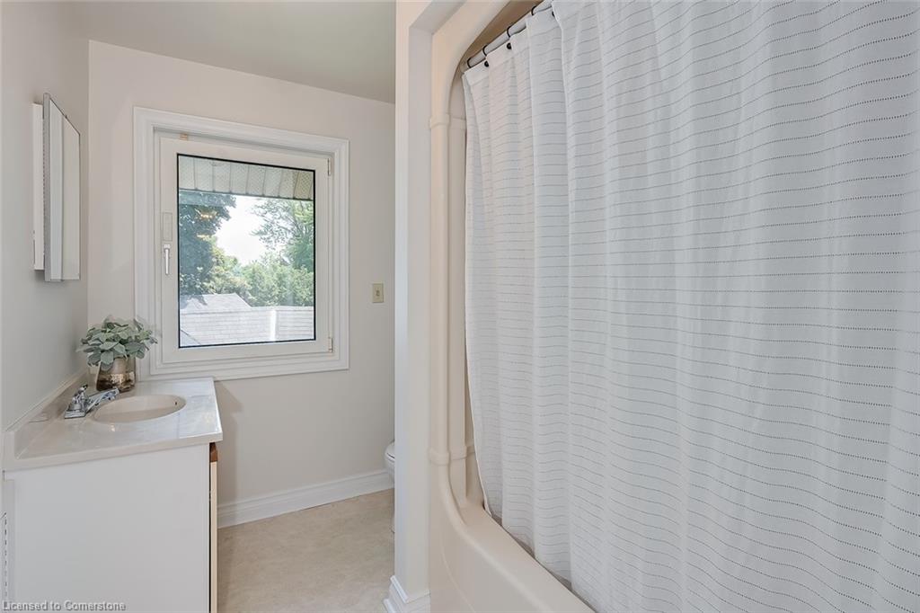 11 Winona Park Road Property Photo 26