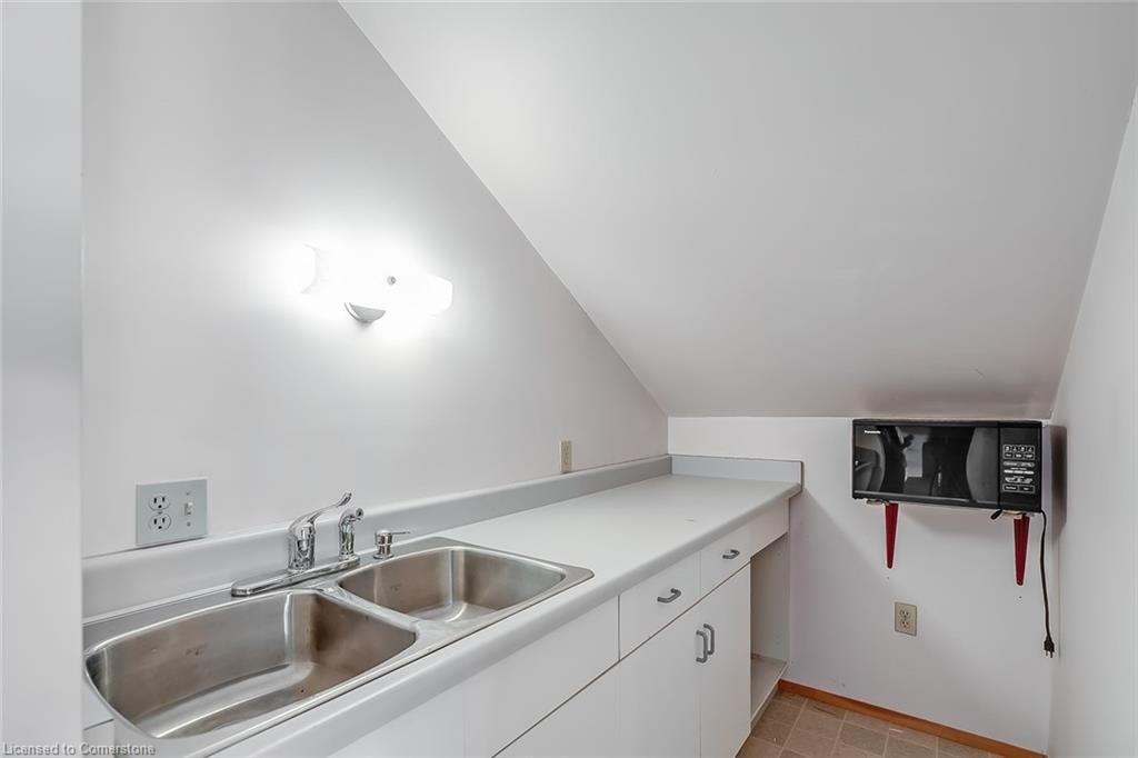 11 Winona Park Road Property Photo 46