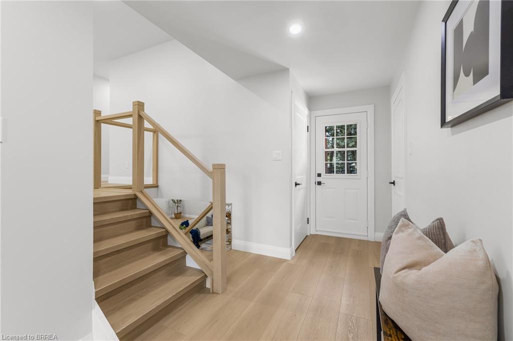 9 Ventnor Court Property Photo 3