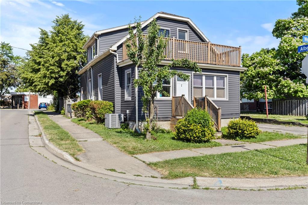 1 West Street N Property Photo 2