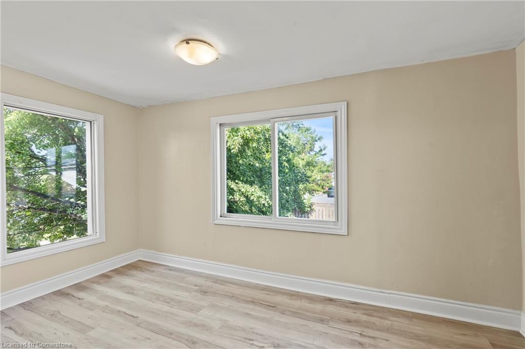 1 West Street N Property Photo 15