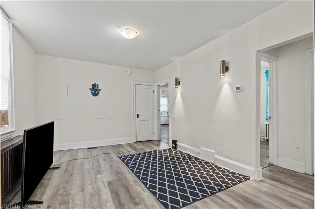 1 West Street N Property Photo 31