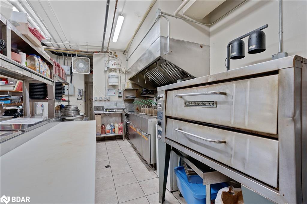 3 Mulcaster Street Property Photo 14
