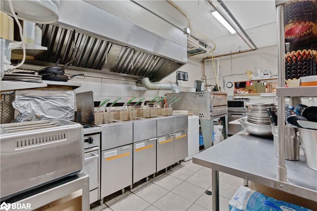 3 Mulcaster Street Property Photo 15
