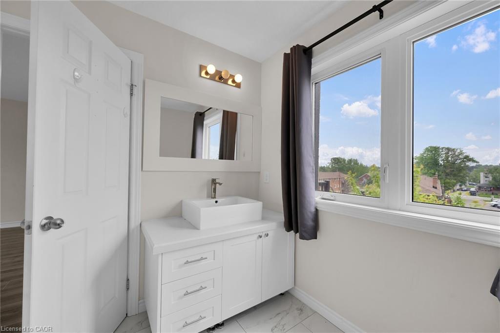 3c-164 Heiman Street Property Photo 24