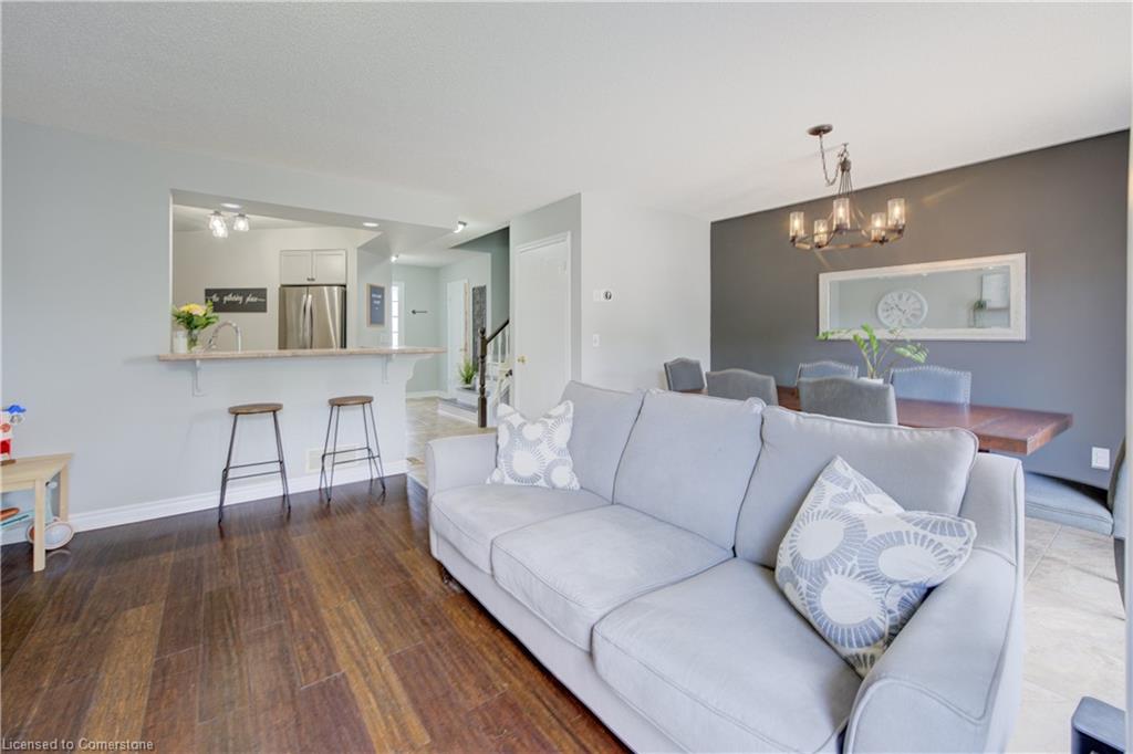 105 Northcliffe Crescent Property Photo 16