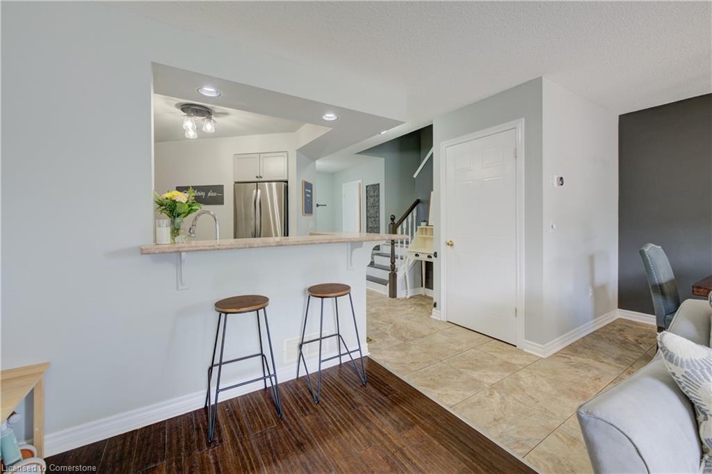 105 Northcliffe Crescent Property Photo 17
