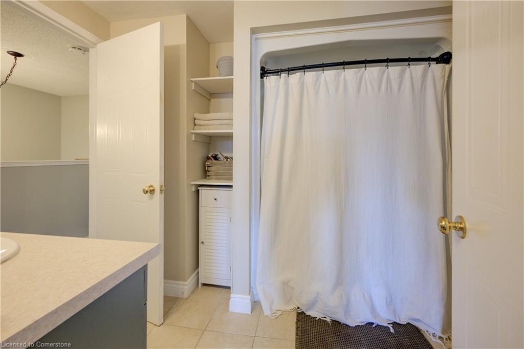105 Northcliffe Crescent Property Photo 25
