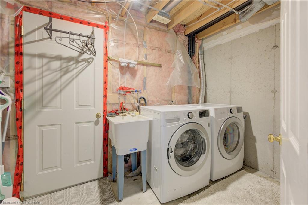 105 Northcliffe Crescent Property Photo 33