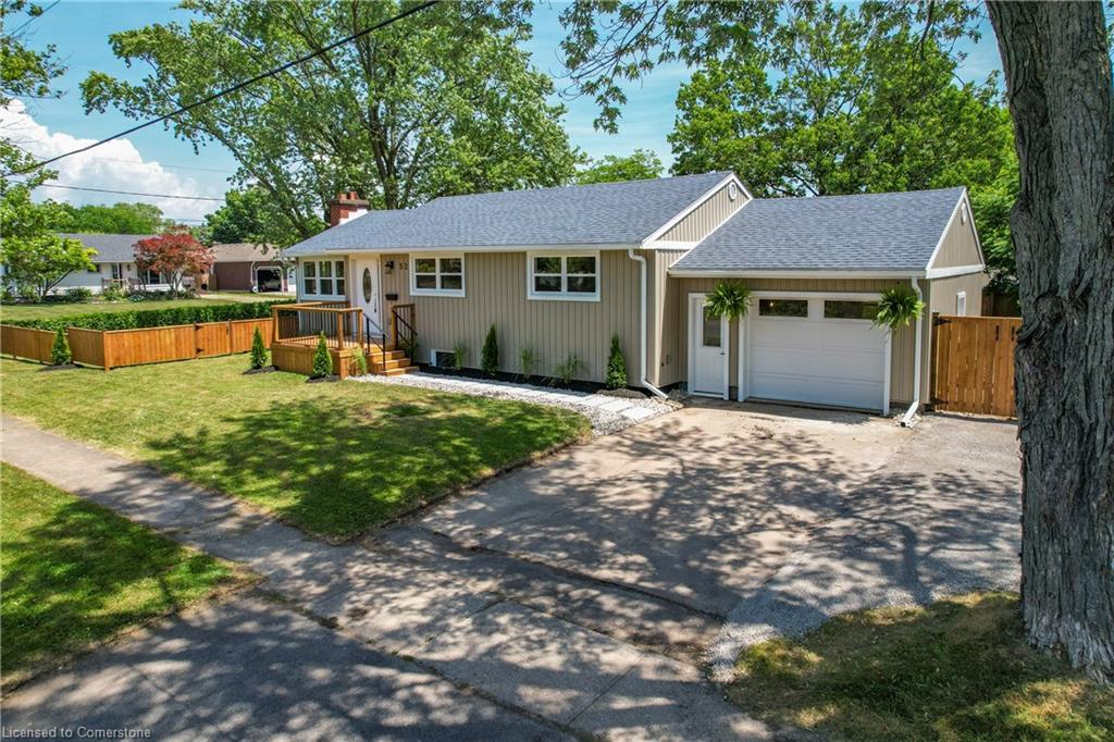 52 Valencourt Drive Property Photo 2