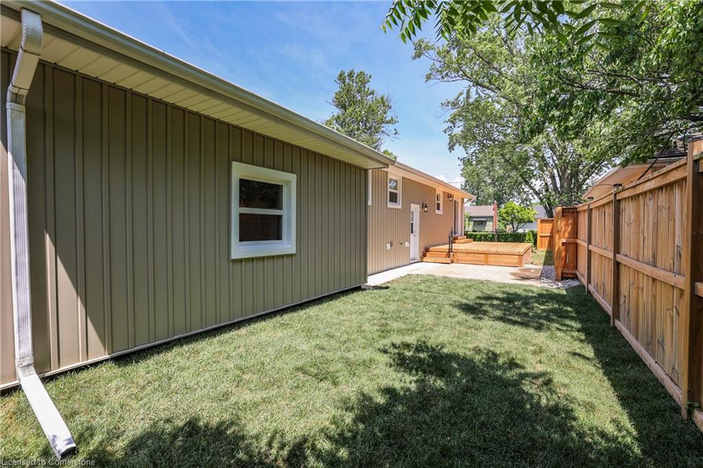 52 Valencourt Drive Property Photo 27