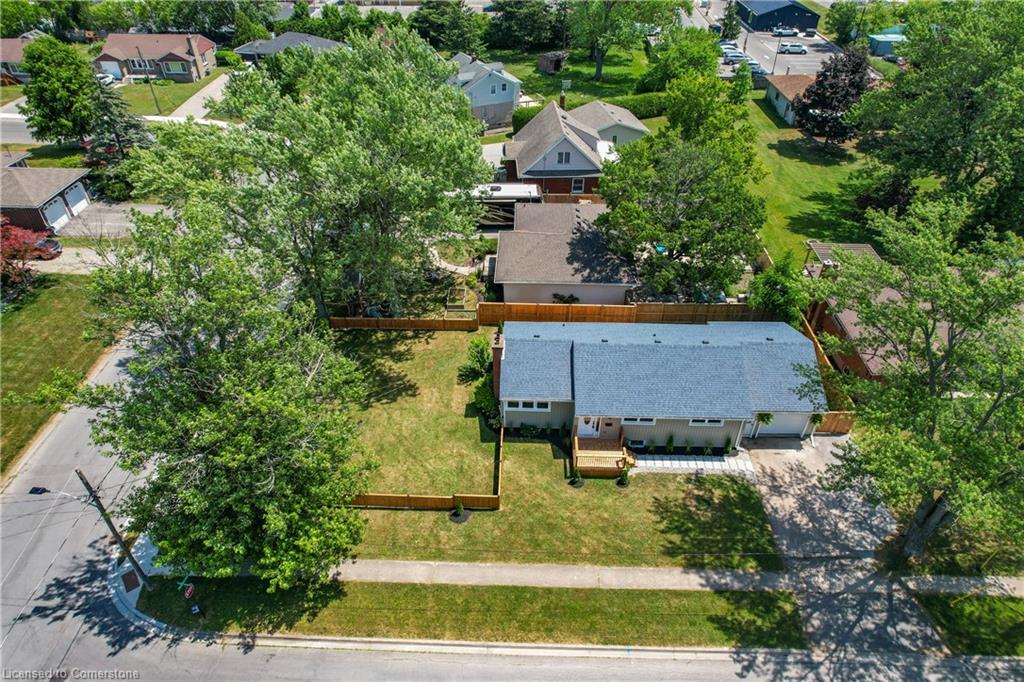 52 Valencourt Drive Property Photo 30