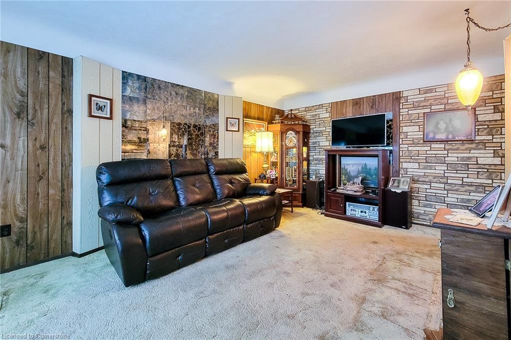 63 Hardale Crescent Property Photo 9