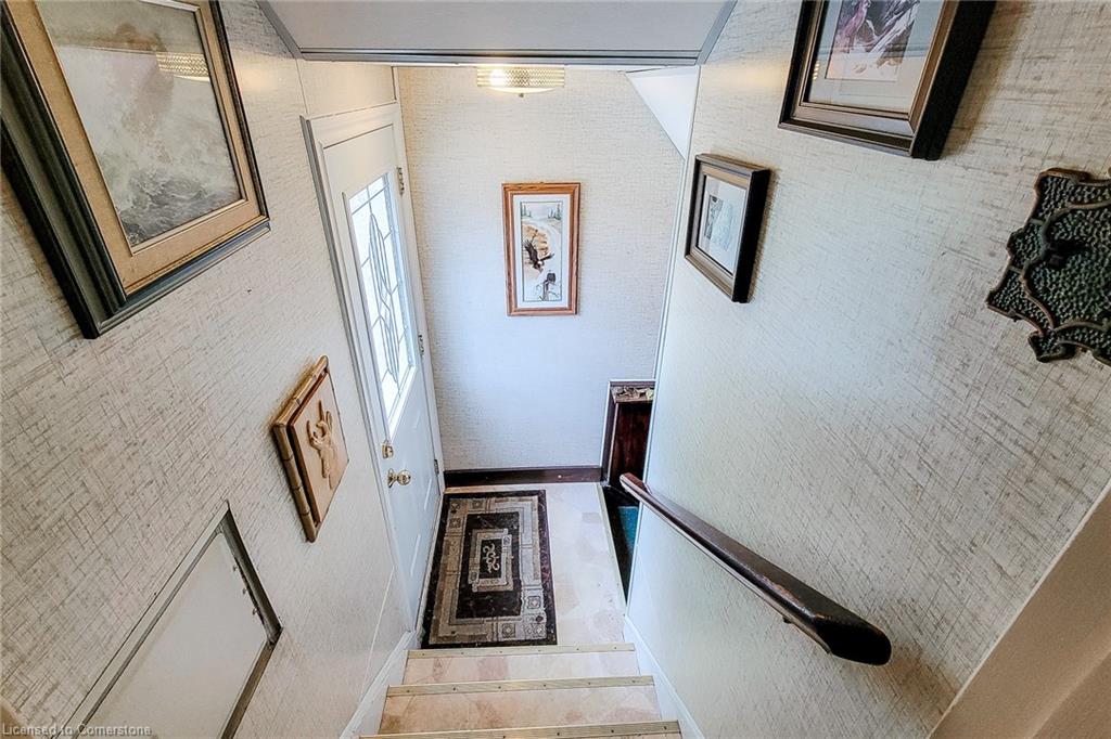 63 Hardale Crescent Property Photo 22