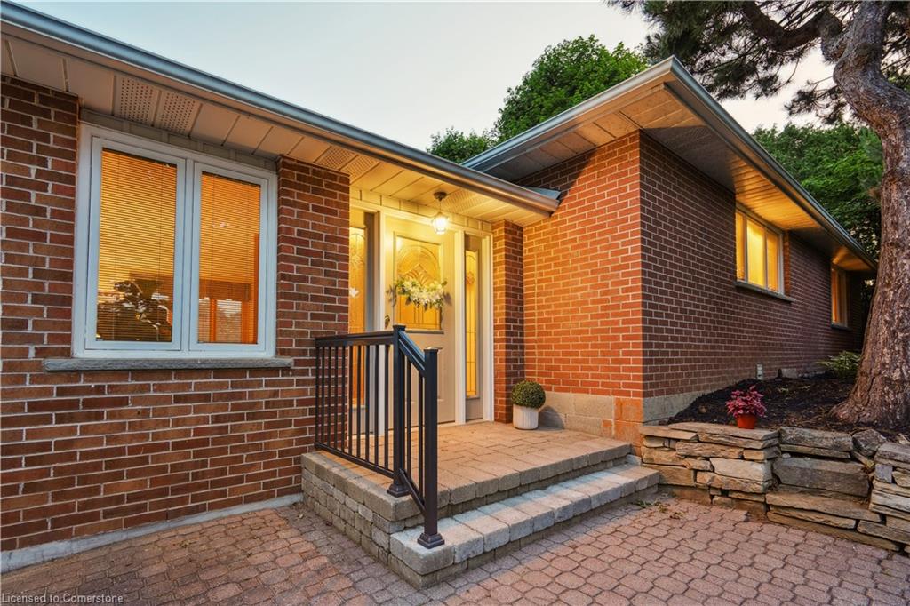 13312 Trafalgar Road Property Photo 6