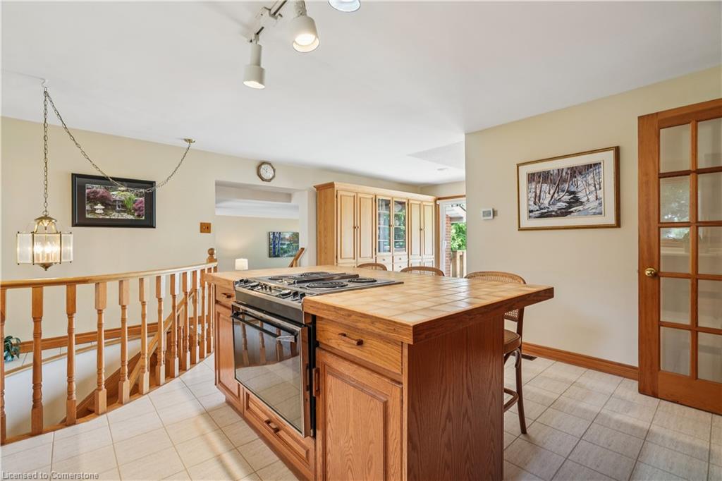 13312 Trafalgar Road Property Photo 18