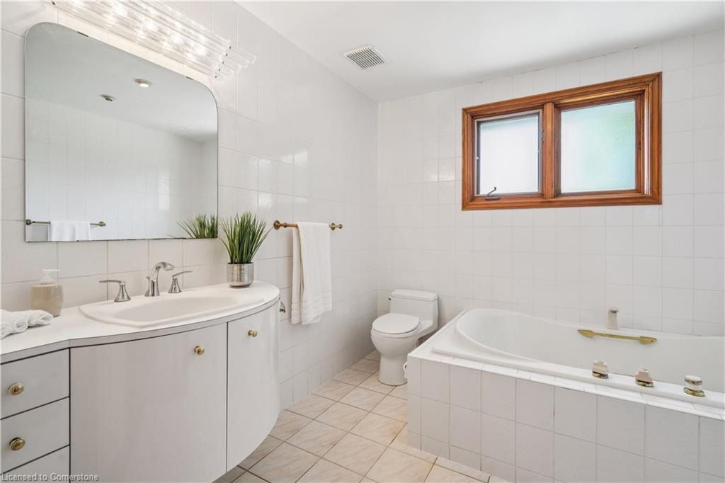 13312 Trafalgar Road Property Photo 25