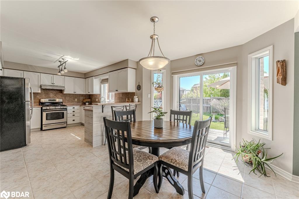 10 Mcavoy Drive Property Photo 3