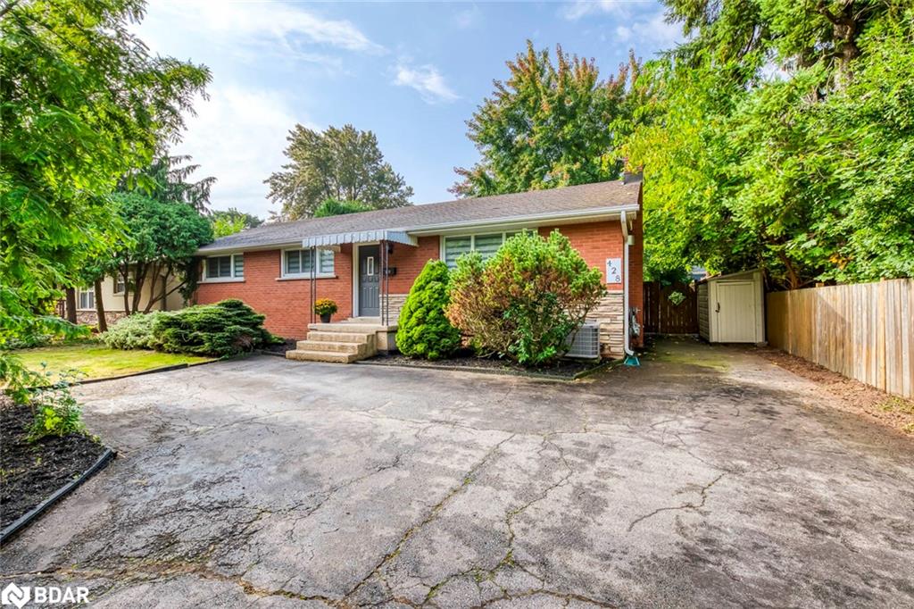 428 Henderson Road Property Photo 1