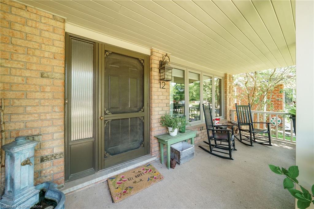 12 Vance Crescent Property Photo 4