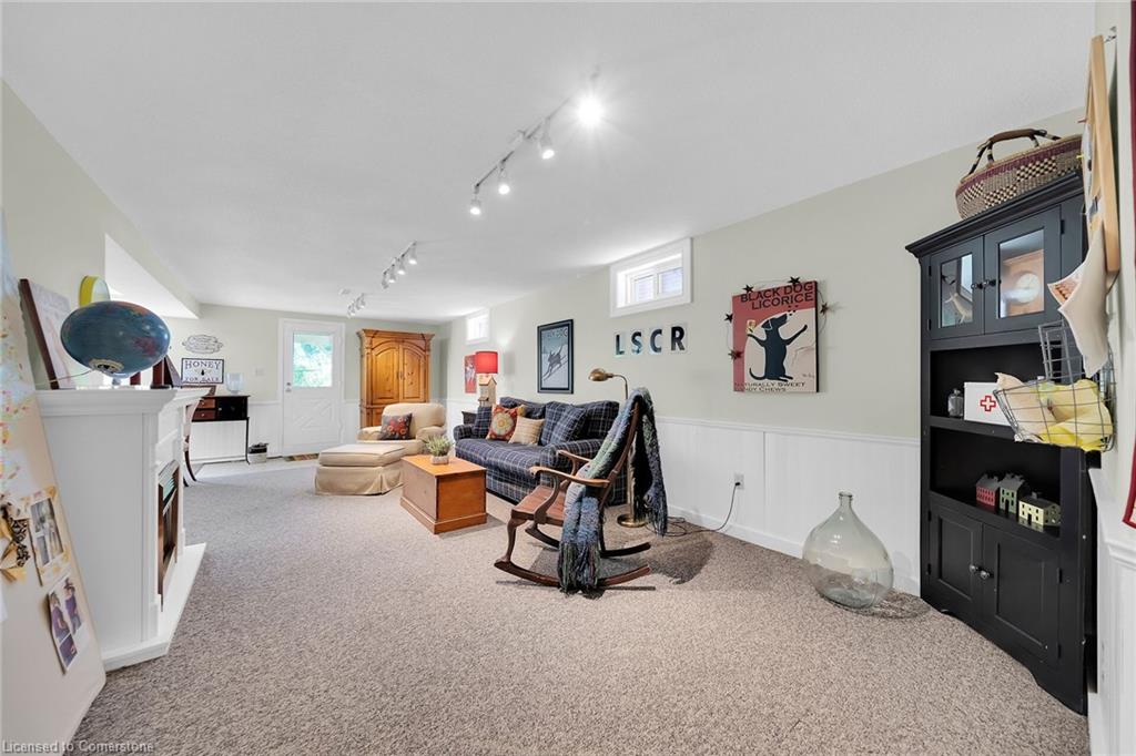 12 Vance Crescent Property Photo 38