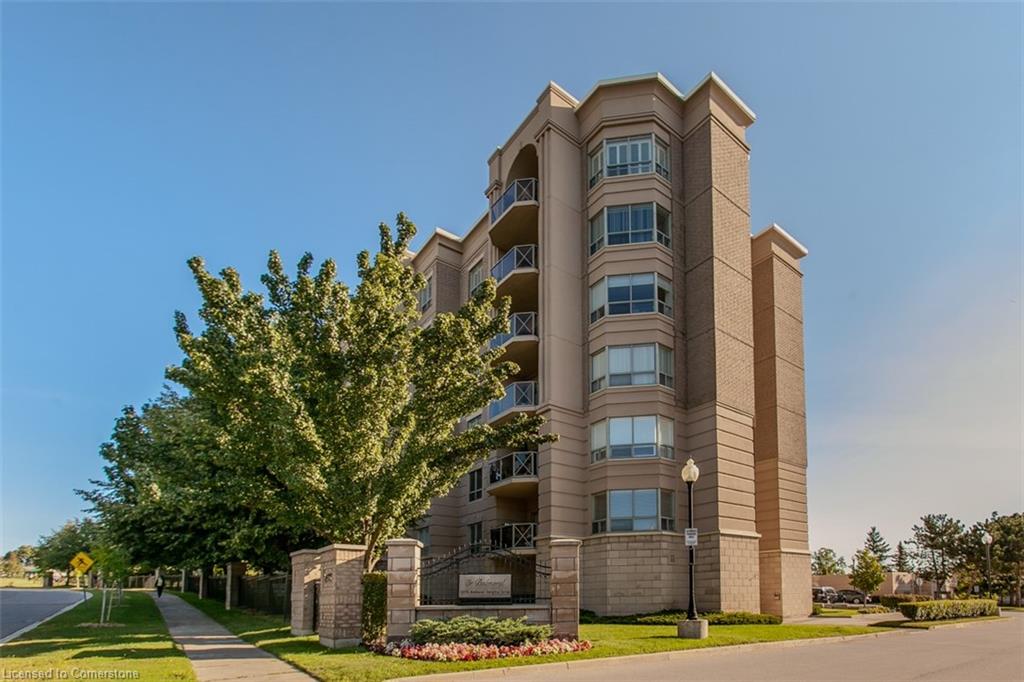 219-2075 Amherst Heights Drive Property Photo 2