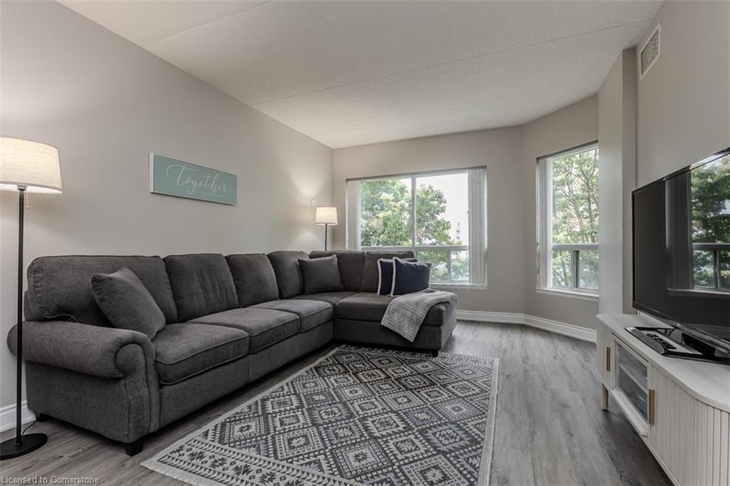 219-2075 Amherst Heights Drive Property Photo 10