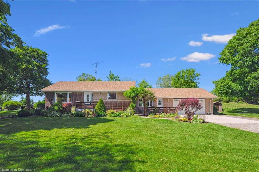 6618 Laird Road W Property Photo 2