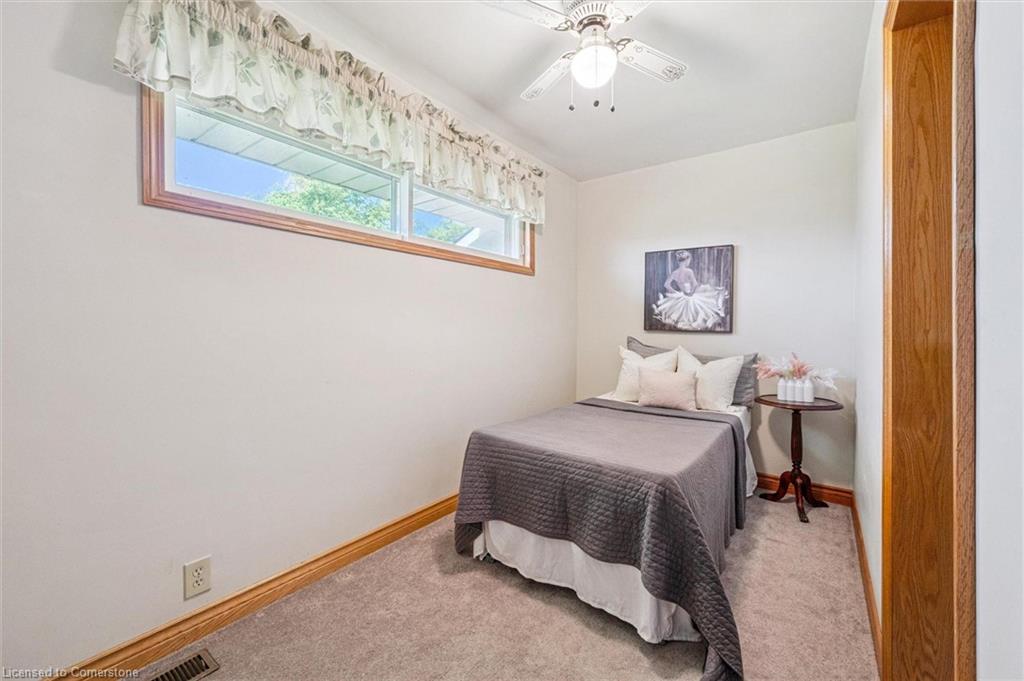6618 Laird Road W Property Photo 13