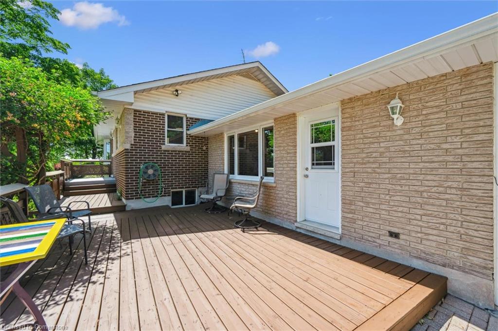 6618 Laird Road W Property Photo 23