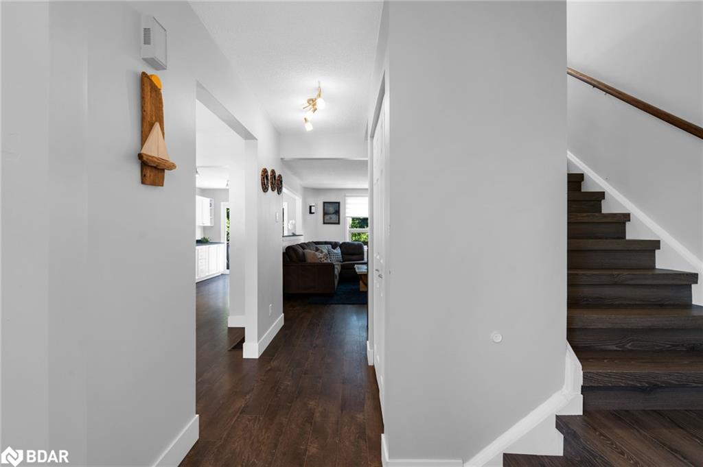 50 Rosenfeld Drive Property Photo 8