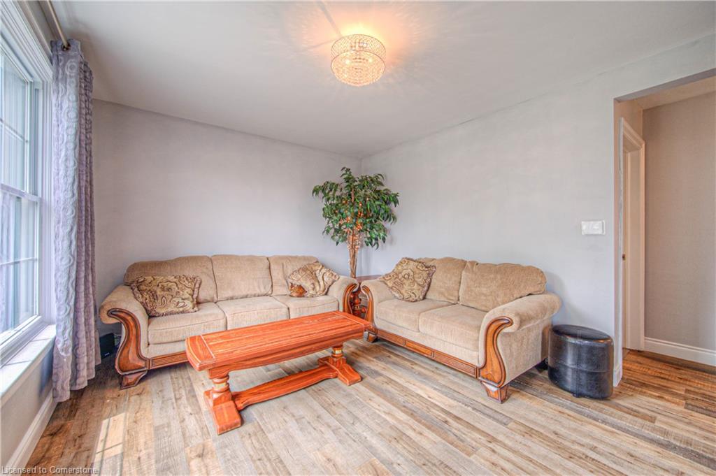 70 Stanley Street Property Photo 18