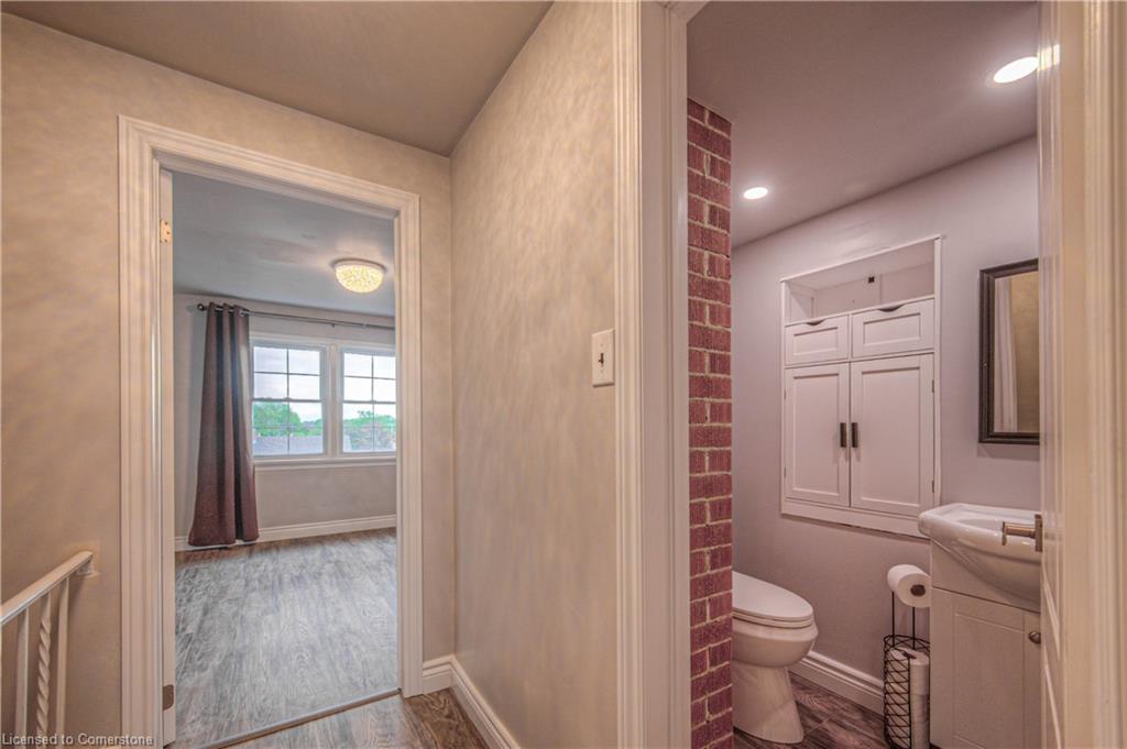 70 Stanley Street Property Photo 20