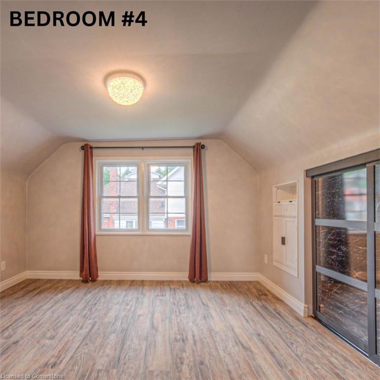 70 Stanley Street Property Photo 23