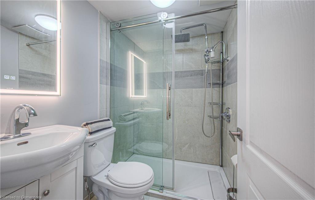 70 Stanley Street Property Photo 25