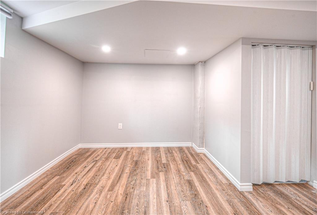 70 Stanley Street Property Photo 30